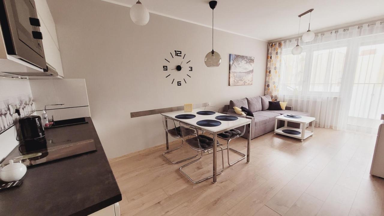 Apartament Miodowy Dom Kolberg Exterior foto
